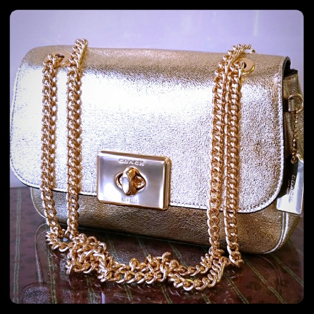 Elegant Coach Crossbody, New, Authentic